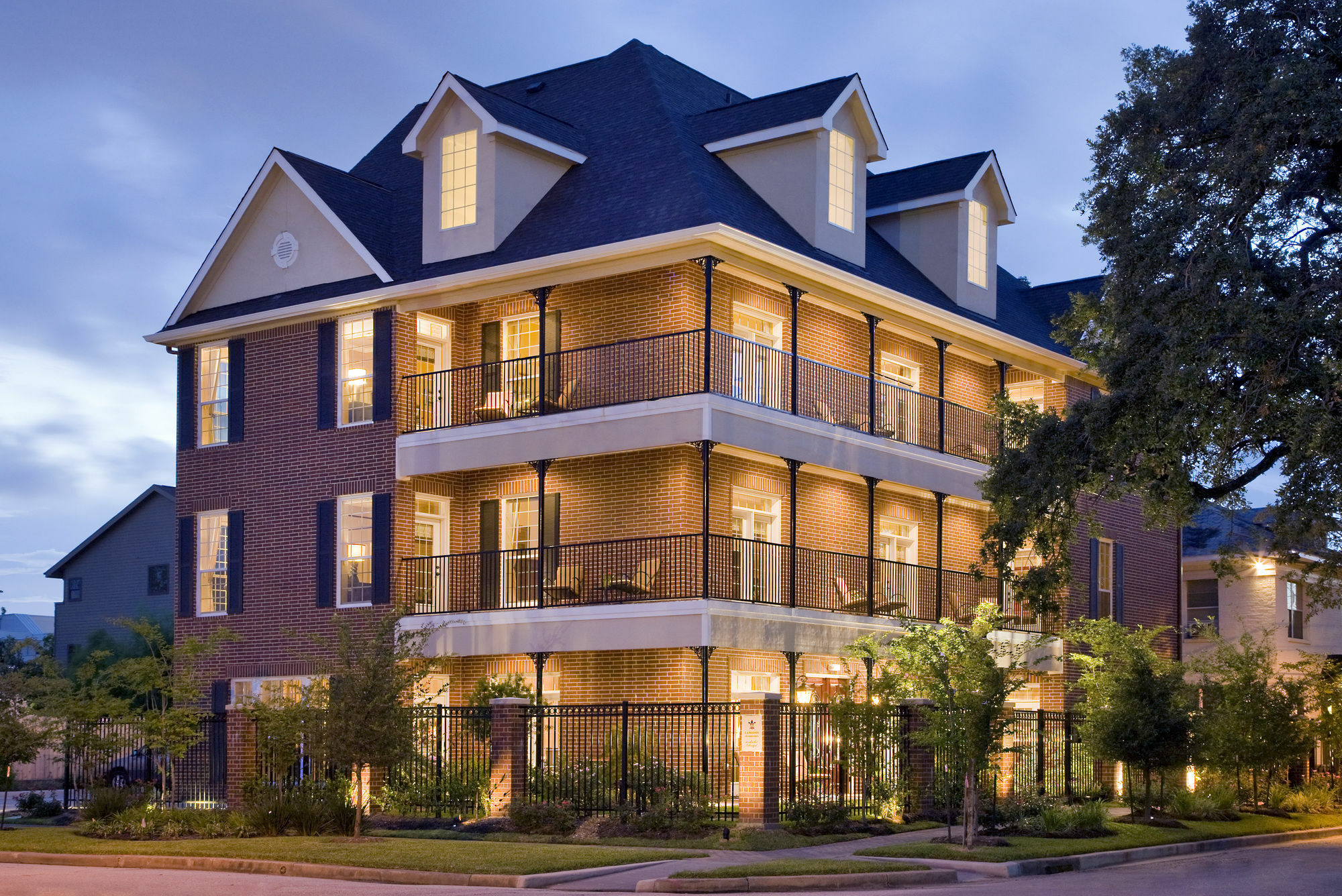 La Maison In Midtown An Urban B&B Houston Buitenkant foto